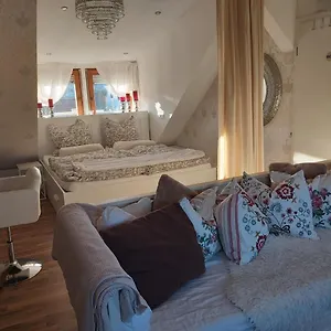 Mitten Im Schoenen Frankenland Appartement Buchbrunn