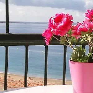 https://vistasalsol-tenerife.in-canary-islands.com