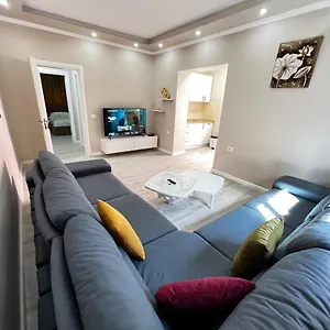 https://golden-cherry.hotels-in-tirana.com